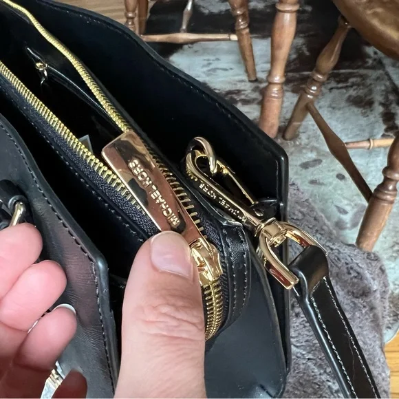 New with tags! Michael Kors purse & wallet - Picture 7 of 10